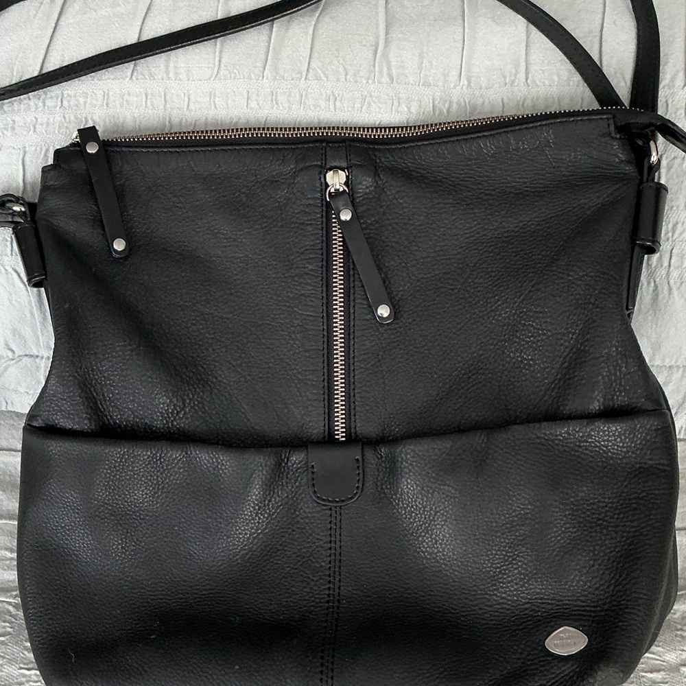The Trend, Black Leather Shoulder/backpack bag